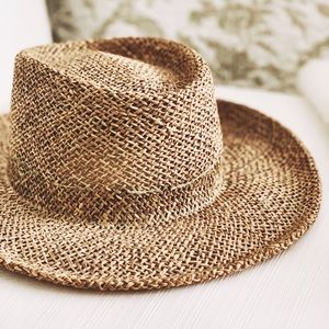 Meet your Posher, Rita